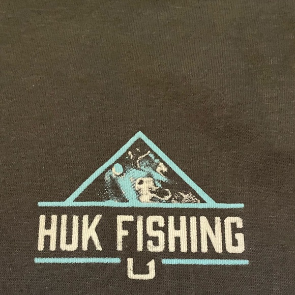 Huk Fishing T-shirt‎ for Youth in Gray, Size Large - NWT - Picture 3 of 5